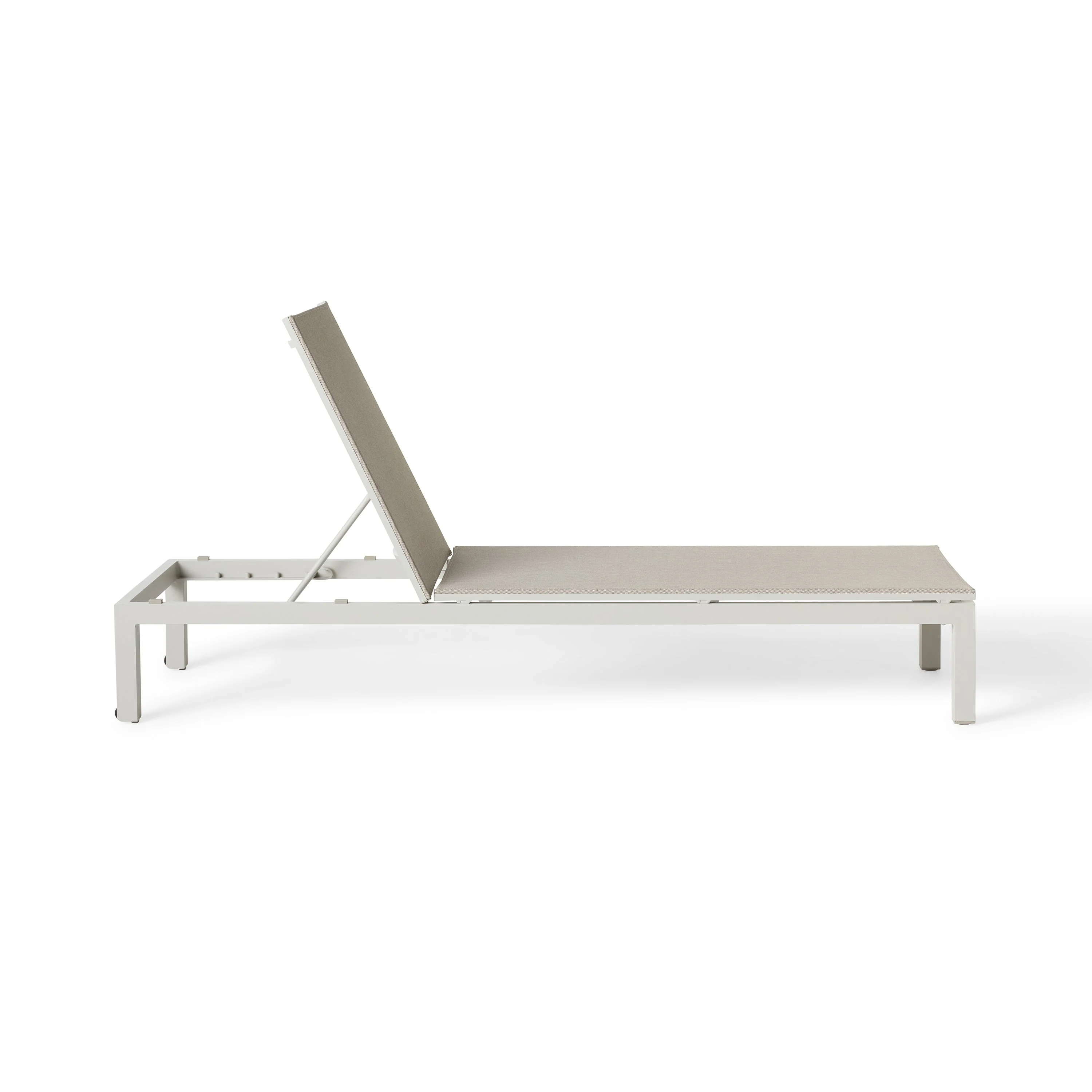 Belvedere Chaise in Dune Aluminum & Mesh - Image 2