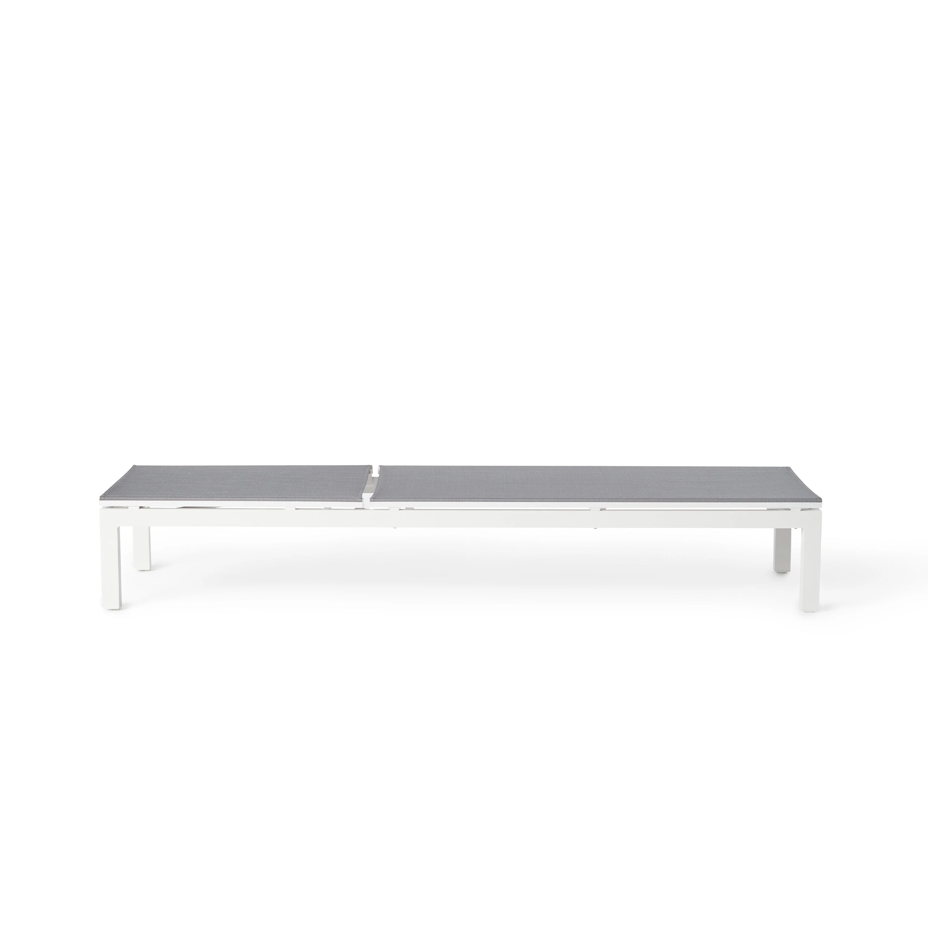 Belvedere Chaise in White Aluminum and Silver Mesh - Image 2