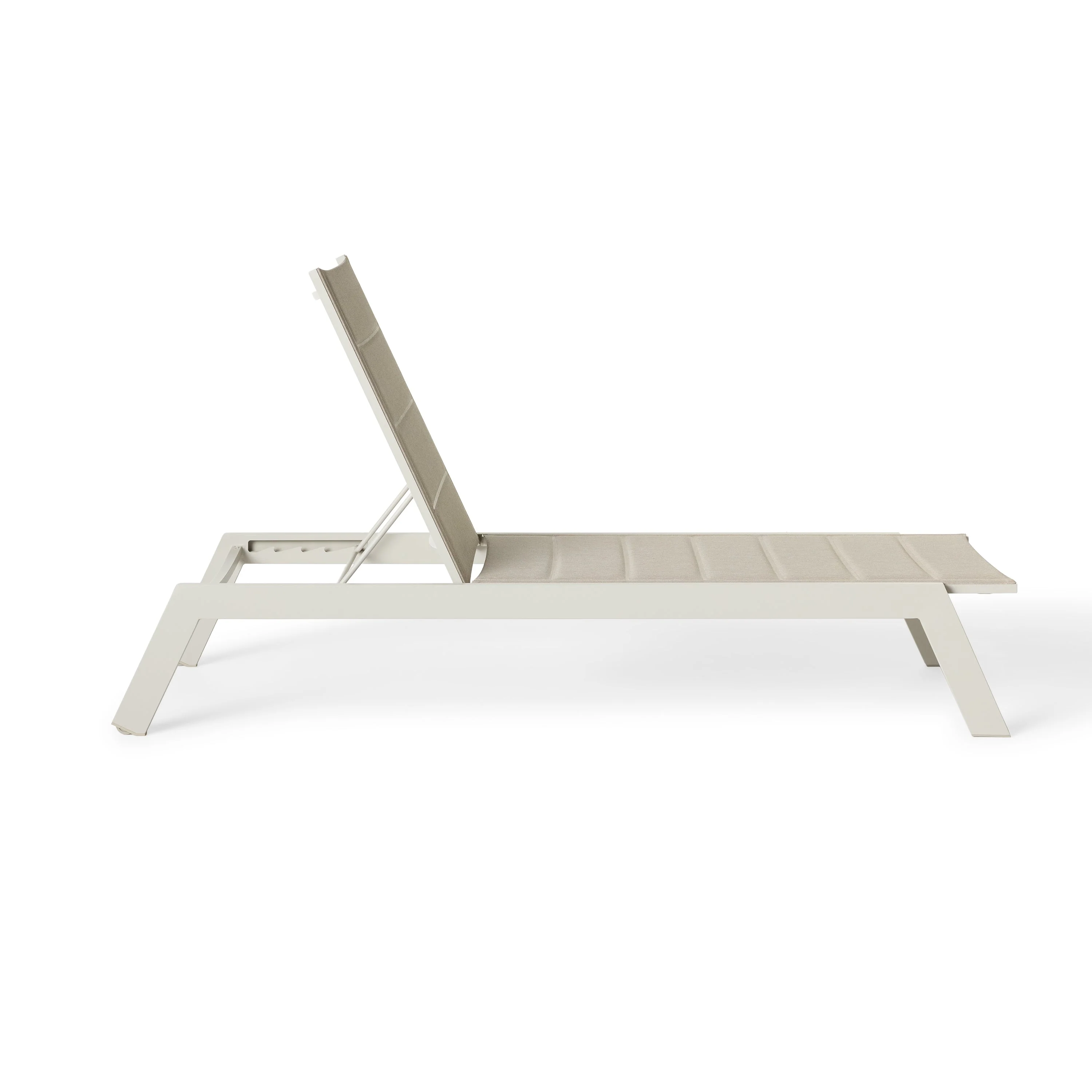 Tiburon Chaise with Padded Sling in Dune Aluminum - Image 3